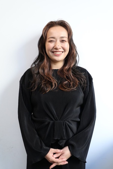 新保 明美